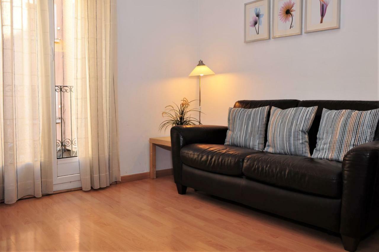 Apartamentos Bejar برشلونة المظهر الخارجي الصورة